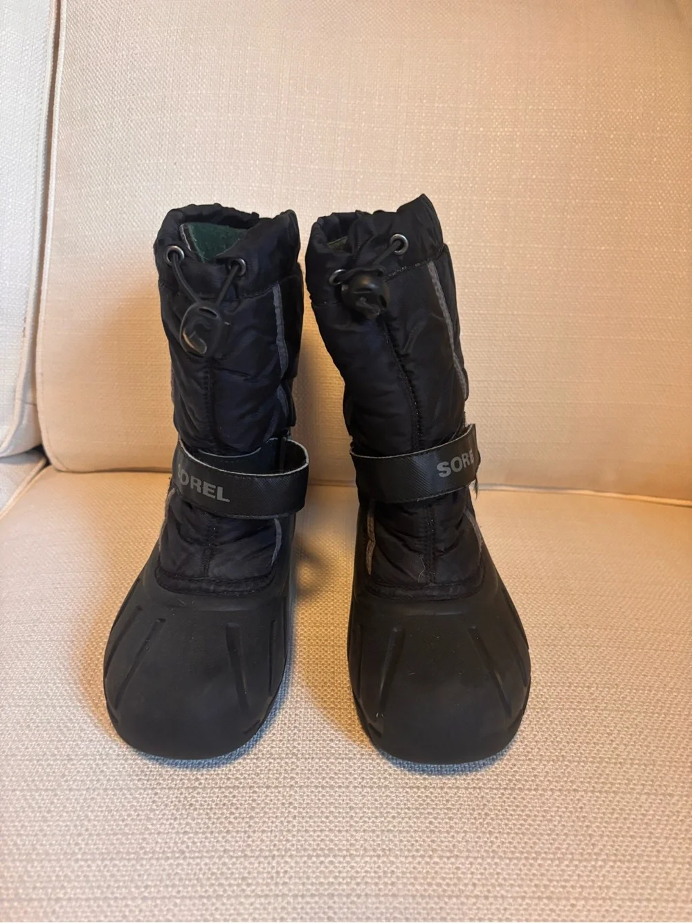 Sorel Kids Black Snow Boots with Velcro and Drawcord